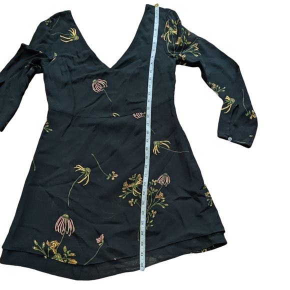 BNWT Aritzia Little Moon Cordata Dress - size 2 - Picture 5 of 14